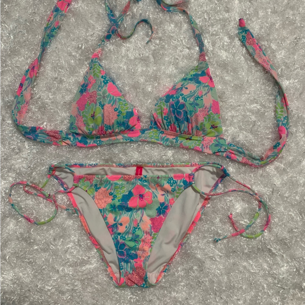 Victoria Secret Bikini size M